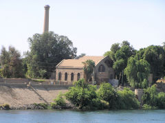 Pumphouse between Esna to Luxor, June 2010